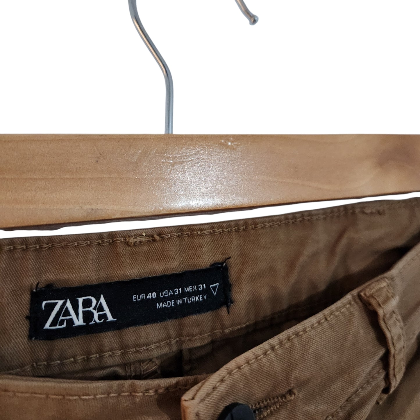 ZARA | מכנסיים קצרים לאישה מידה 40
