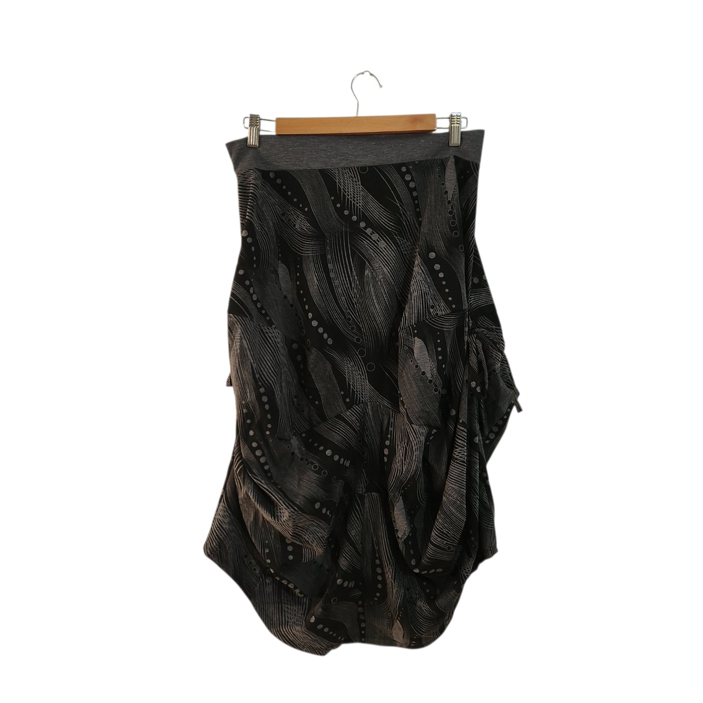 STUDIO EMMA  | חצאית מעוצבת לאישה מידה 1 | L/XL | 32-32 אינץ היקף מותן