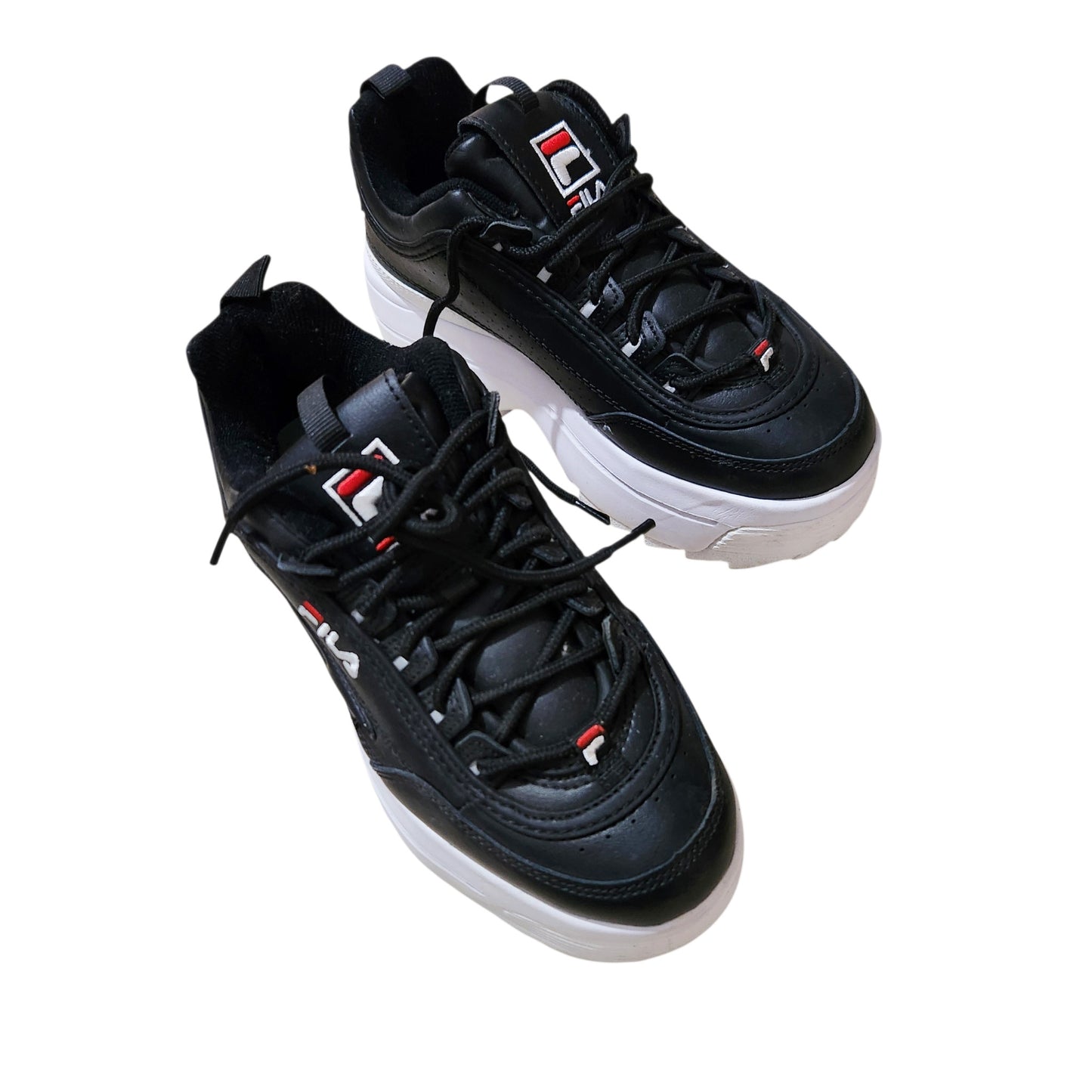 FILA | סניקרס פלטפורמה שחורות לנשים מידה 37.5
