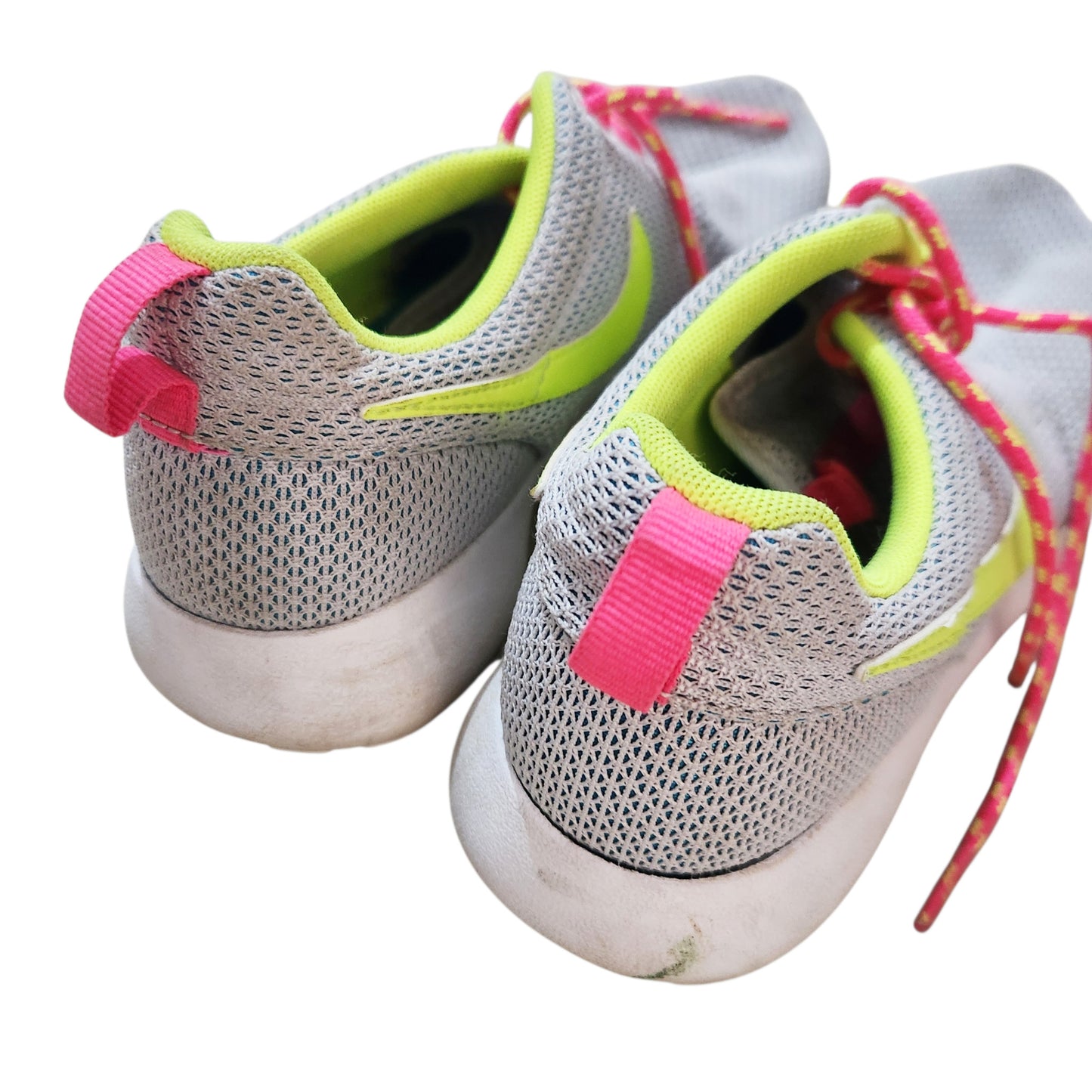 NIKE Roshe One נעלי ספורט אפורות לנשים – מידה 38