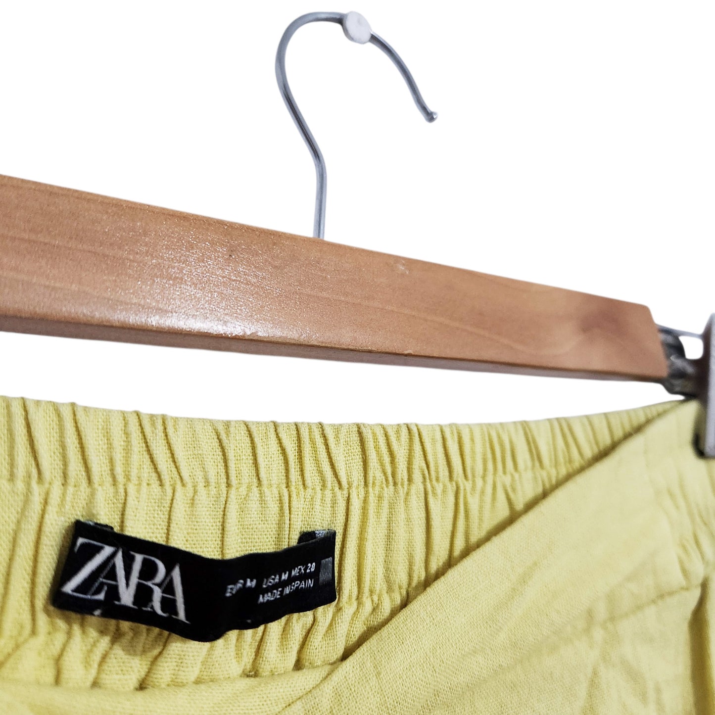 ZARA | מכנסיים רחבים בגוון צהוב לאישה | M