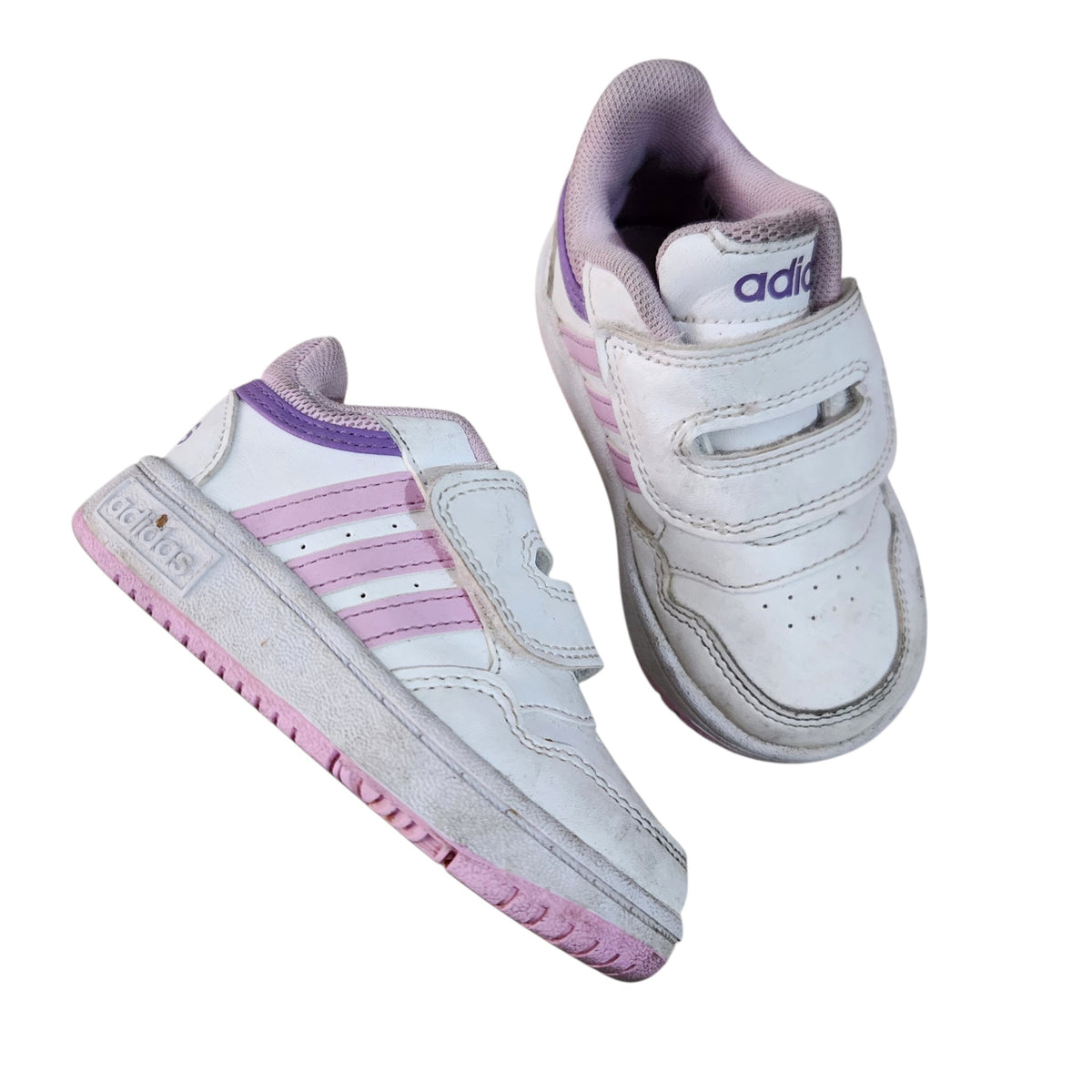 ADIDAS | נעלי סניקרס לבנות ורודות | ילדות | סקוץ׳ מידה 21