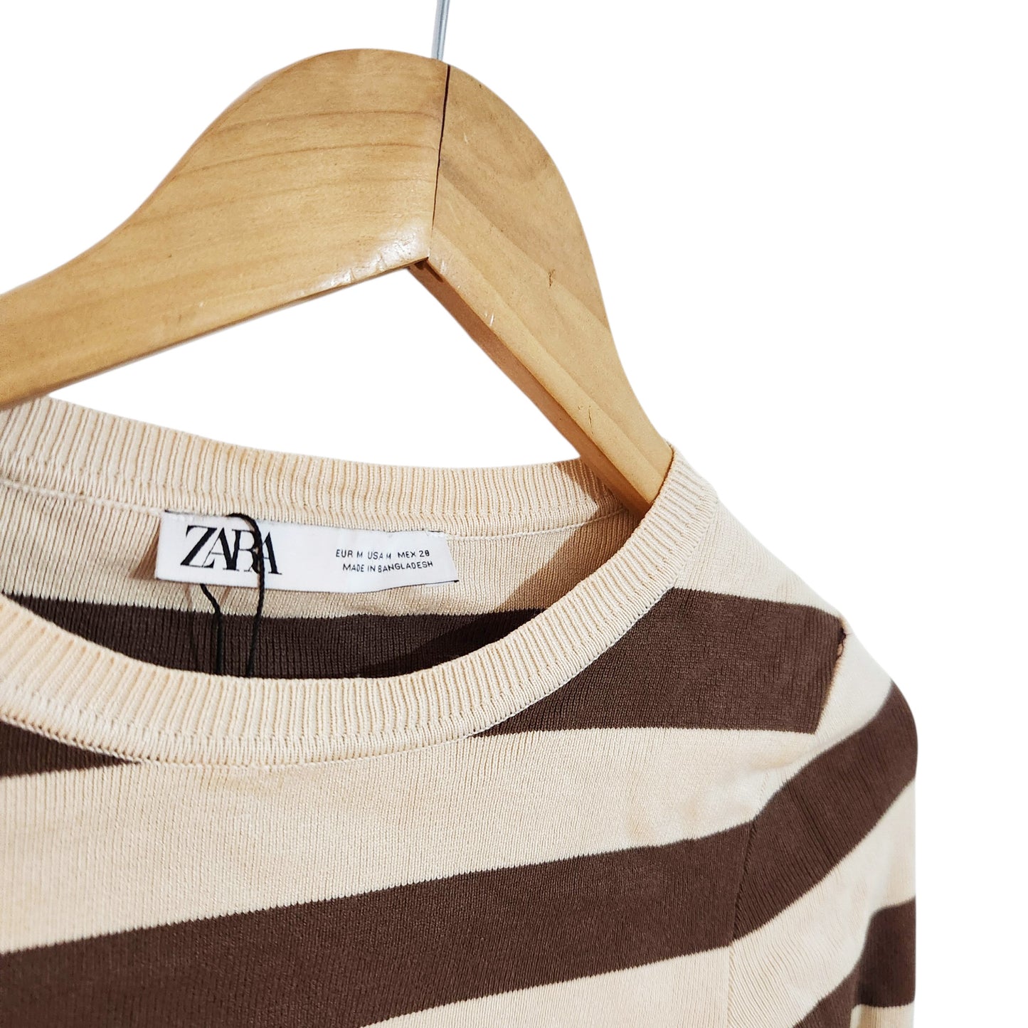 ZARA | חולצת סריג קרופ פסים חום ושמנת לאישה | מידה M