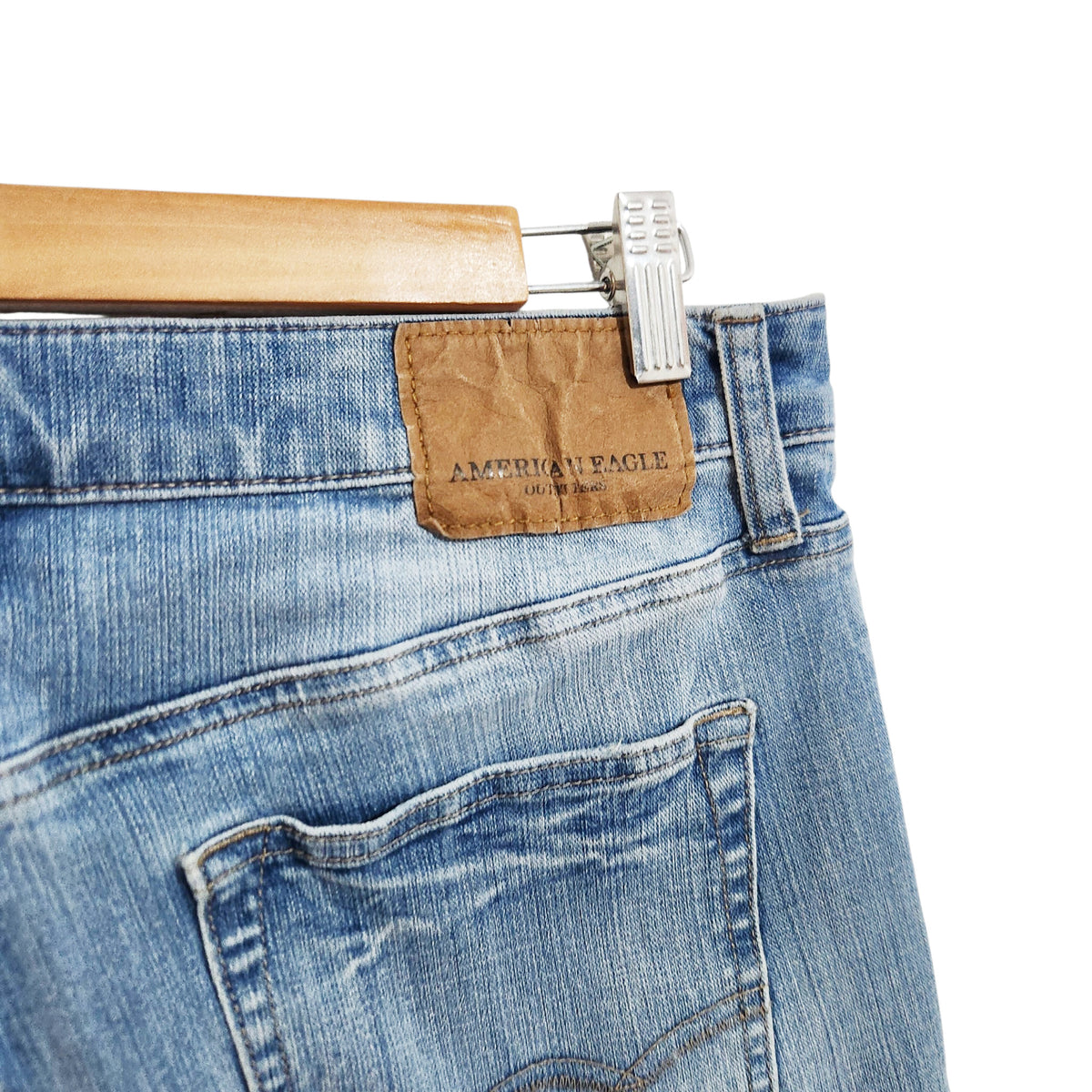 AMERICAN EAGLE OUTFITTERS | ג׳ינס בגזרה ישרה | גברים | M (32) | כחול