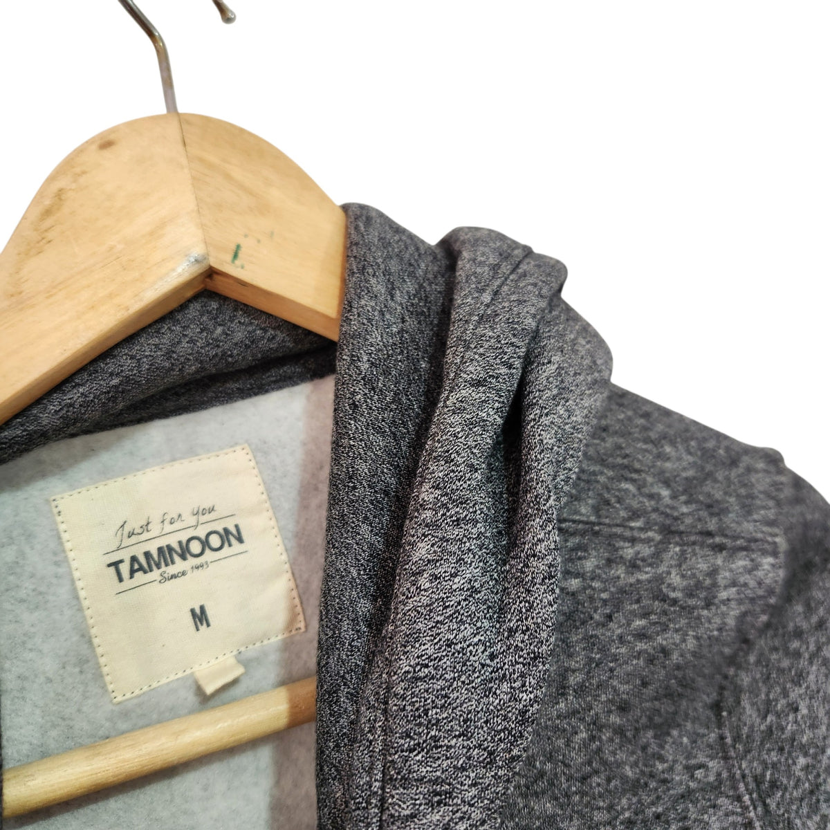 TAMNOON | קפוצ׳ון אפור עם רוכסן | לאישה מידה M