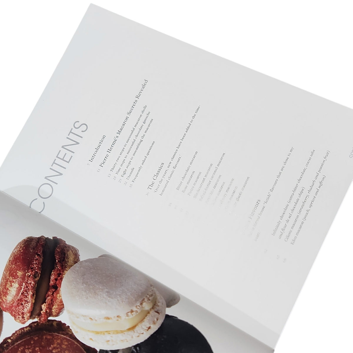 PIERRE HERMÉ | MACARONS | ספר מתכונים באנגלית