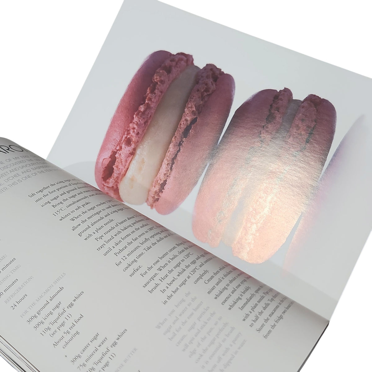 PIERRE HERMÉ | MACARONS | ספר מתכונים באנגלית
