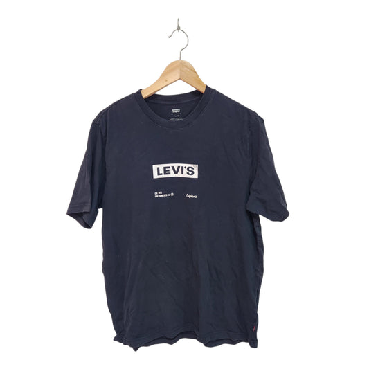 LEVI'S | חולצת טי שירט כחולה לגבר | מידה M | גזרת Relaxed | דהתה