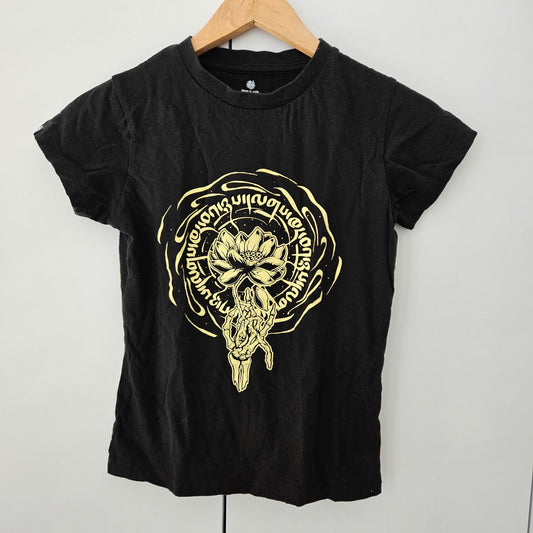 CDXX חולצה קצרה לאישה מידה S‏