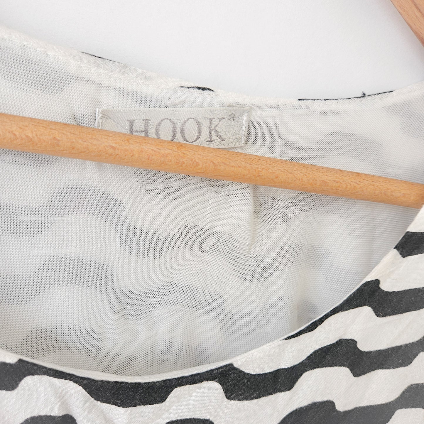 HOOK שמלת פסים שחור לבן מידה S/M‏
