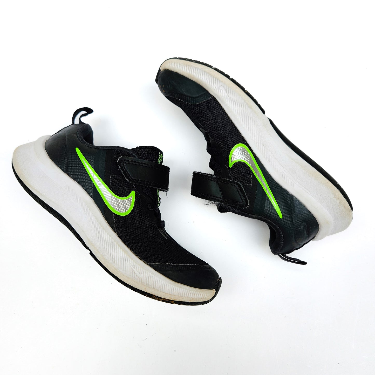 NIKE נעלי ילדים מידה 28.5
