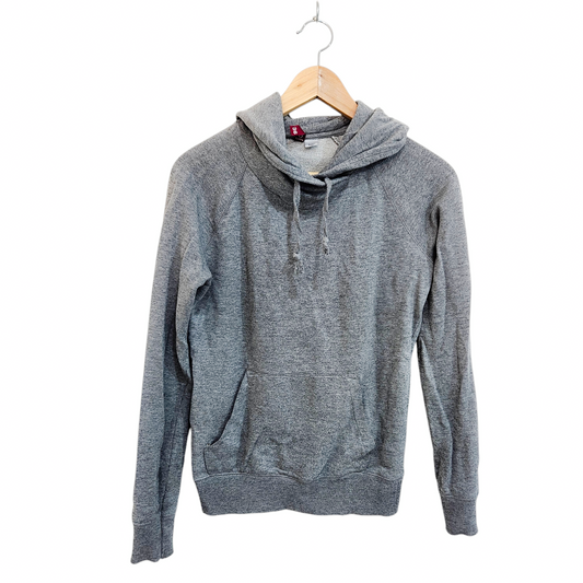 H&M חולצה דקה לאישה מידה S (יש גולגולים)