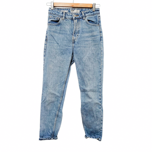Bershka ג'ינס ישר לאישה מידה 32