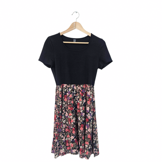 Shein שמלה פרחונית לאישה מידה M‏