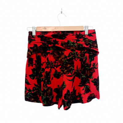 ZARA מכנסיים קצרים לאישה מידה M‏