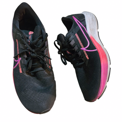 Nike נעלי ספורט לאישה מידה 41