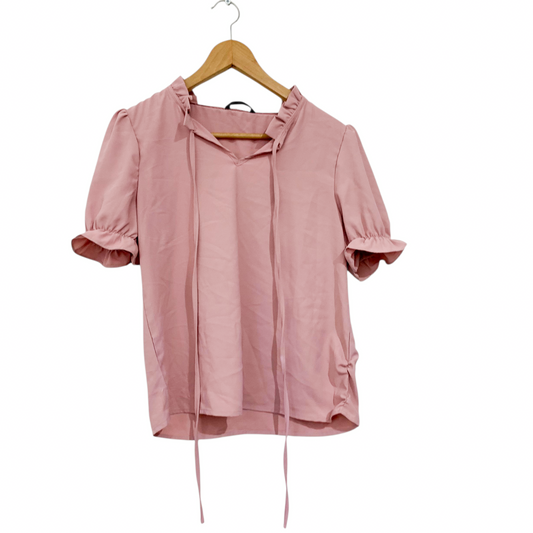 Shein חולצה לאישה מידה S תתאים גם לM‎