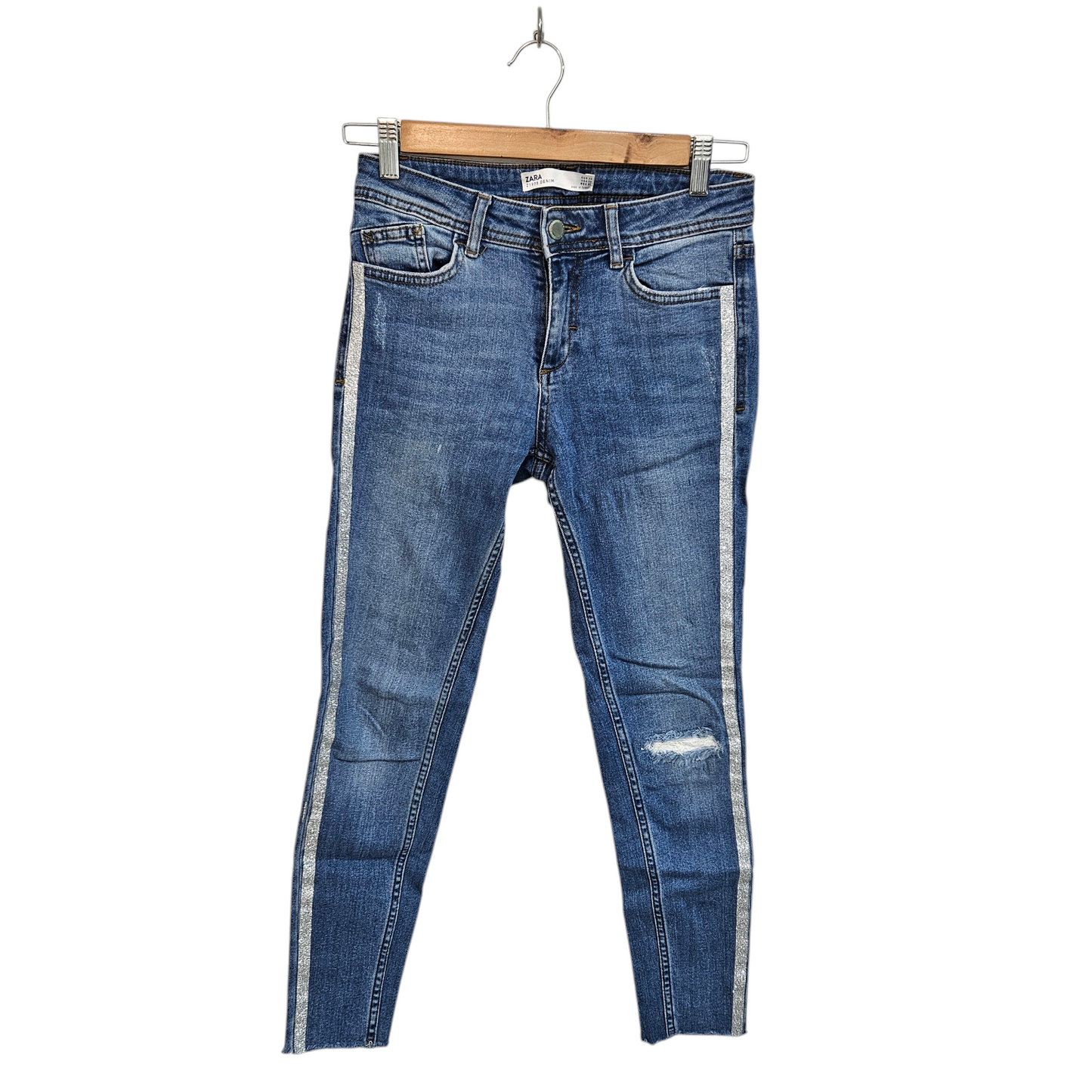 ZARA ג'ינס סקיני לאישה מידה 34 (יש כתם מצורפת תמונה)