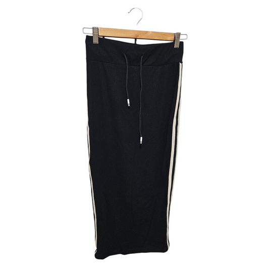 SHEIN חצאית שחורה לאישה מידה M‏