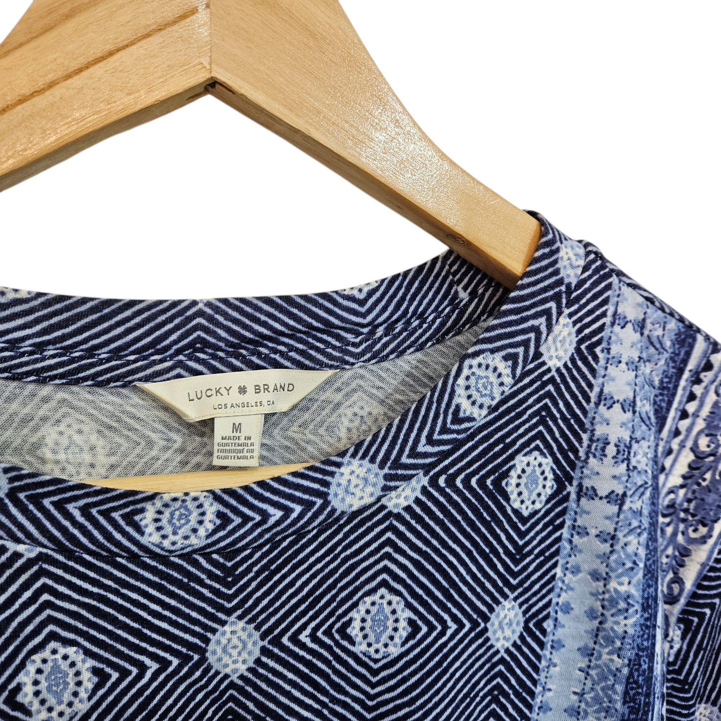 Lucky brand חולצה דקה לאישה מידה M - במצב טוב