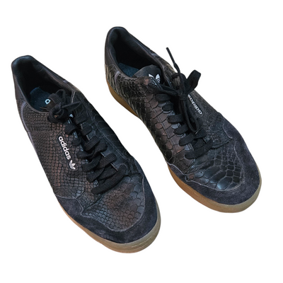 Adidas נעליי גברים צבע שחור מידה 44.5