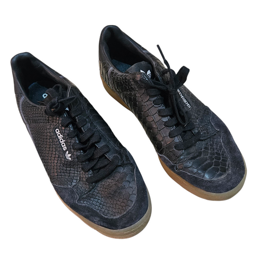 Adidas נעליי גברים צבע שחור מידה 44.5