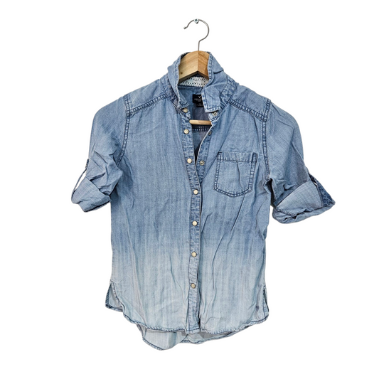 AMERICAN EAGLE חולצה מכופתרת לילדות גיל 12