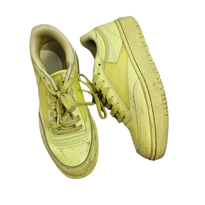 REEBOK נעלי ספורט לאישה מידה 37.5