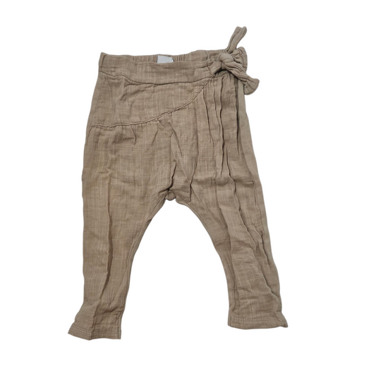 ZARA מכנסיים חדשים עם תווית לתינוקות 9-12 חודשים