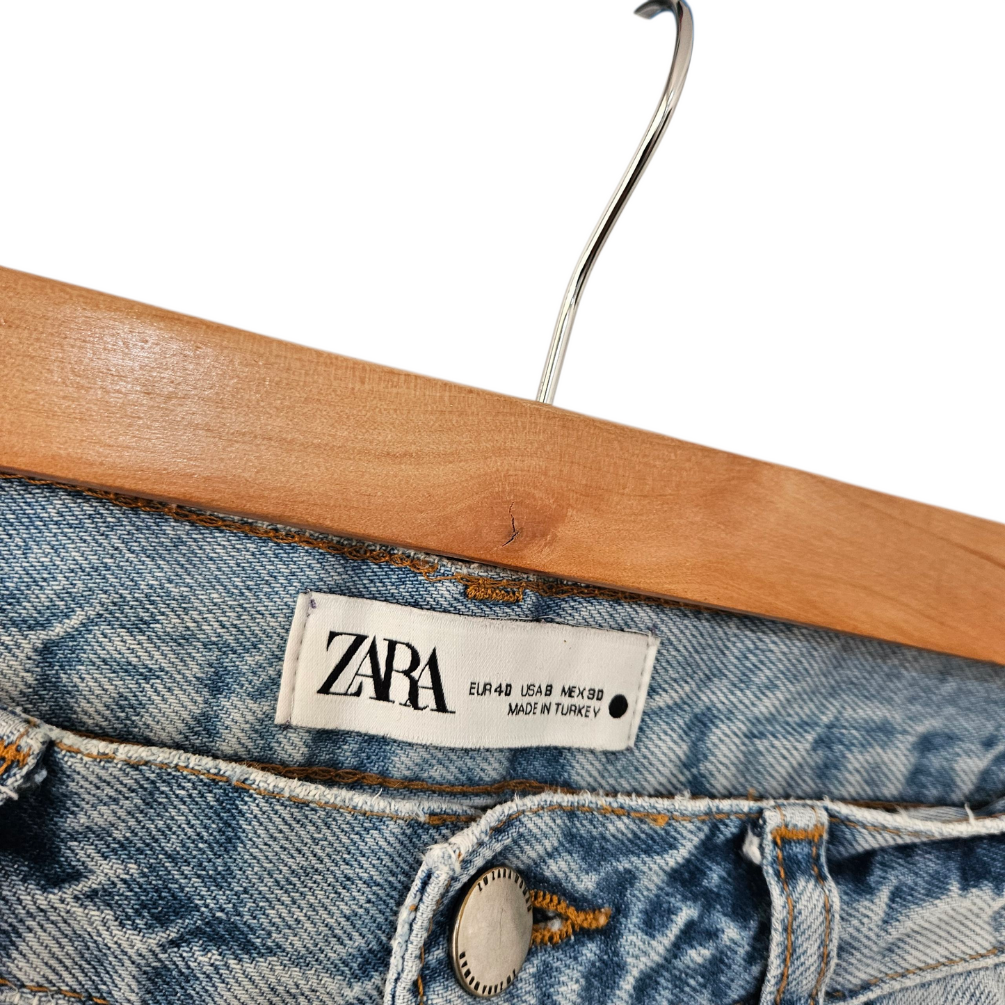 ZARA 40 ג'ינס לאישה מידה