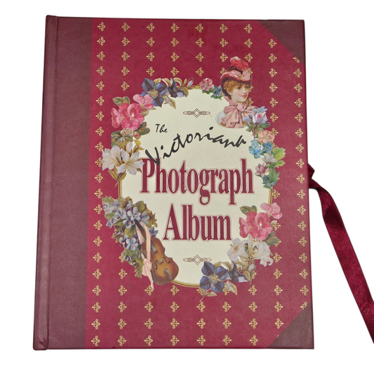 Photographs Album אלבום תמונות‎