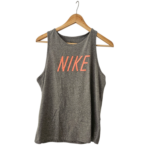 Nike גופיה לאישה מידה M‎