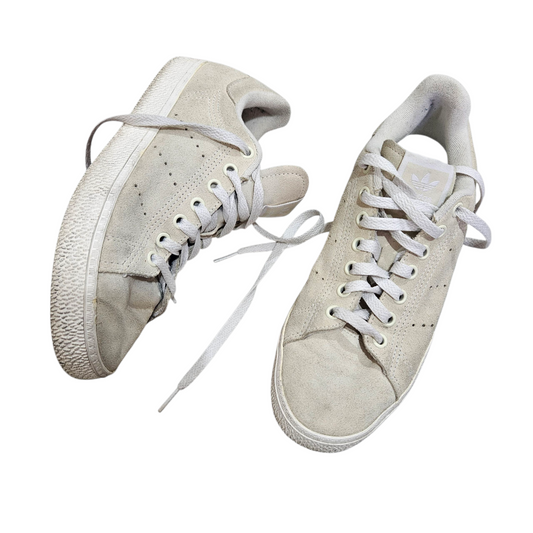 ADIDAS נעליים לאישה מידה 40