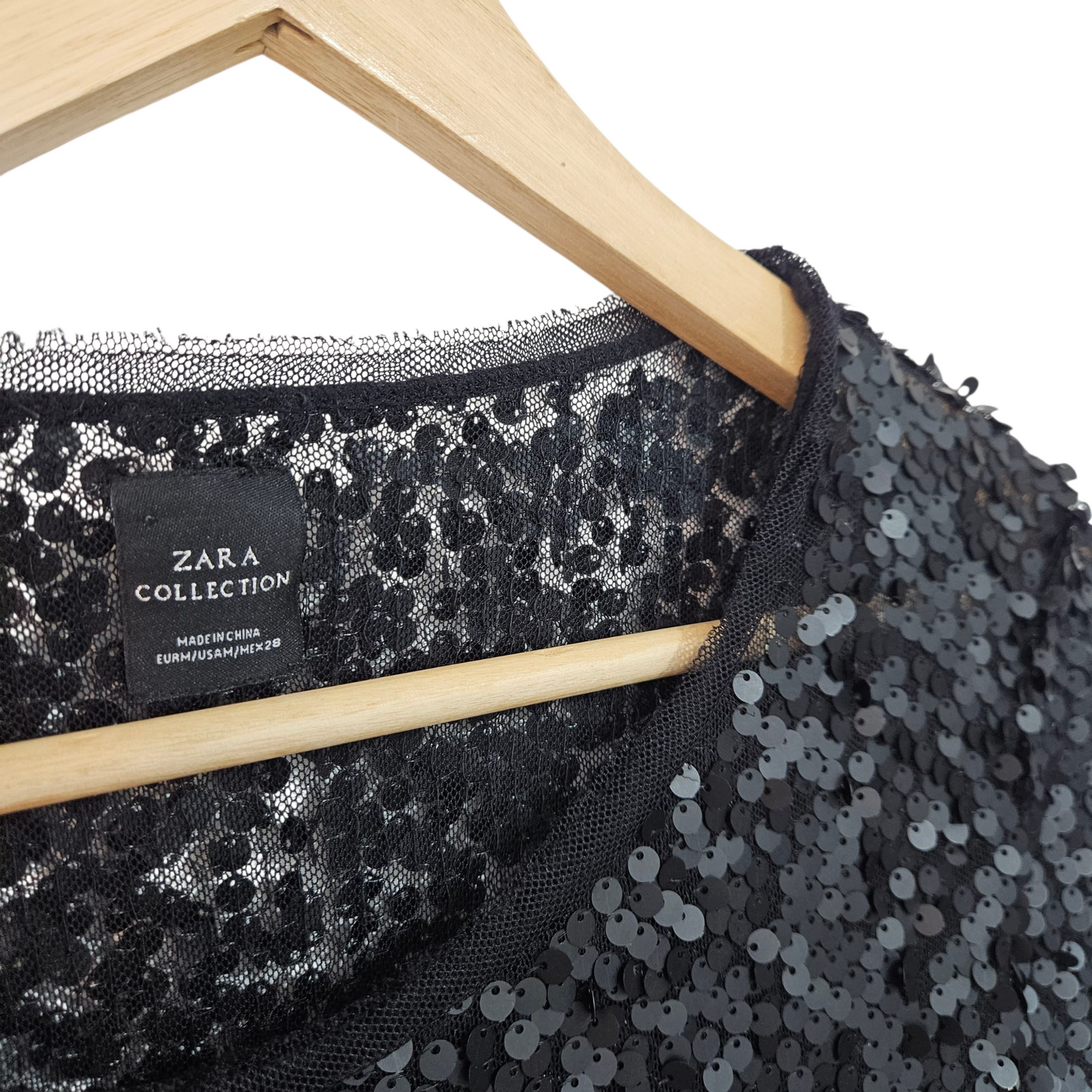 ZARA חולצת פייטים לאישה מידה M