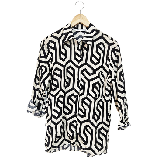 ZARA חולצה מכופתרת לאישה מידה XS