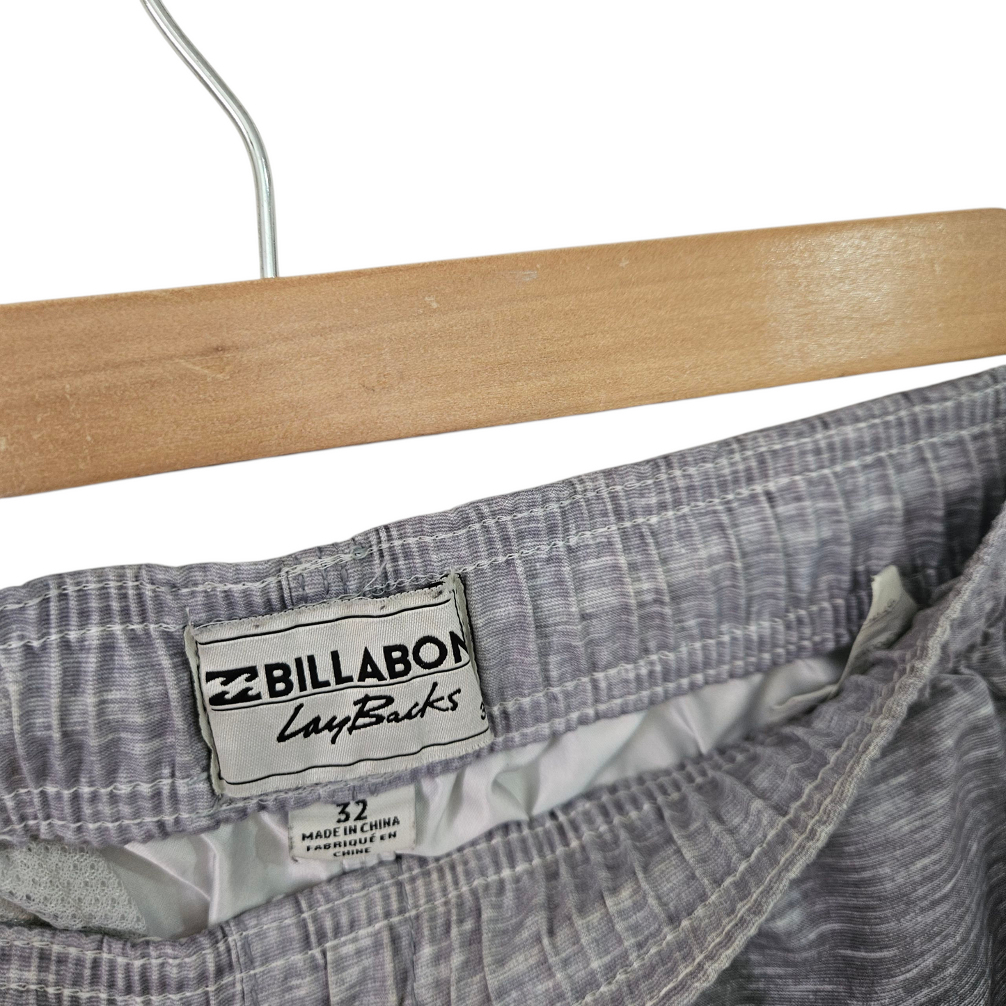 BILLABONG מכנסי בגד ים לגבר מידה 32