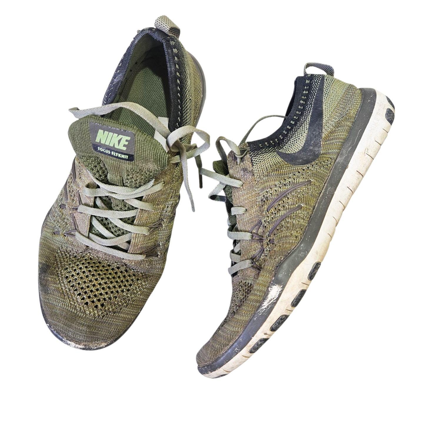 NIKE נעליים לאישה מידה 37.5