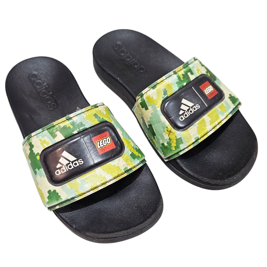 ADIDAS LEGO כפכפים לילדים מידה 30