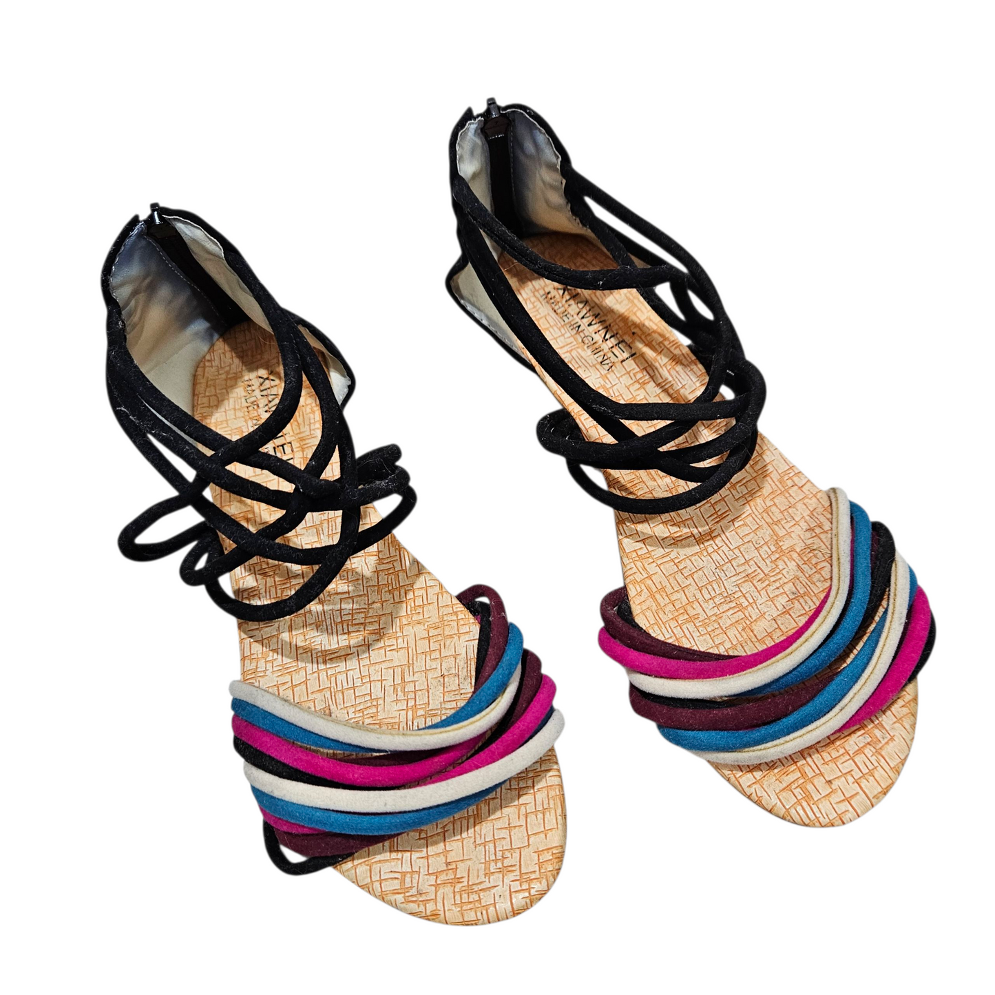 סנדלים לאישה מידה 39