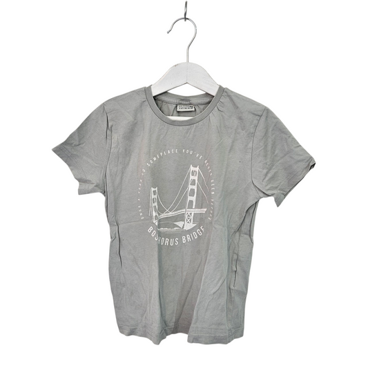 LC WAIKIKI חולצה קצרה לילדים גיל 5-6