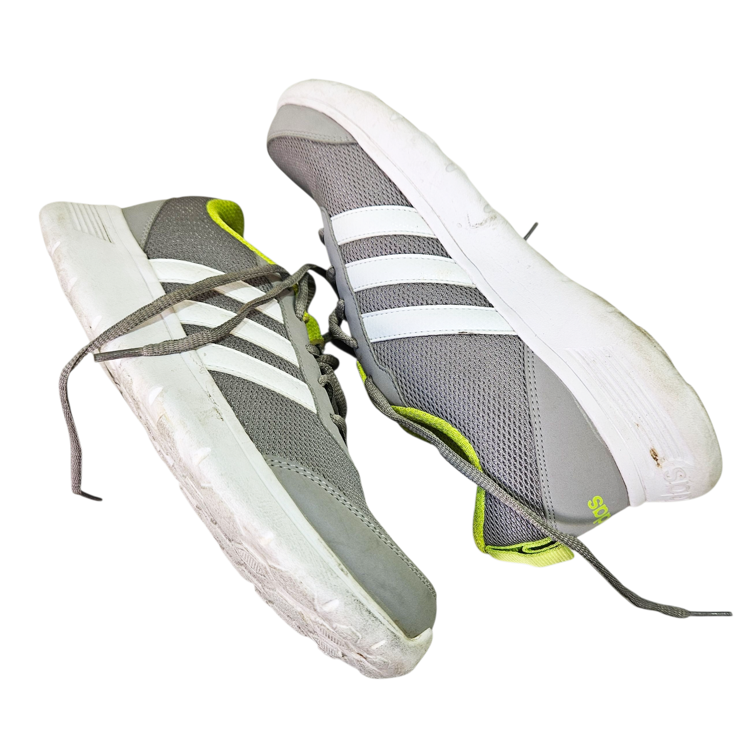 ADIDAS נעליים לאישה מידה 40.5