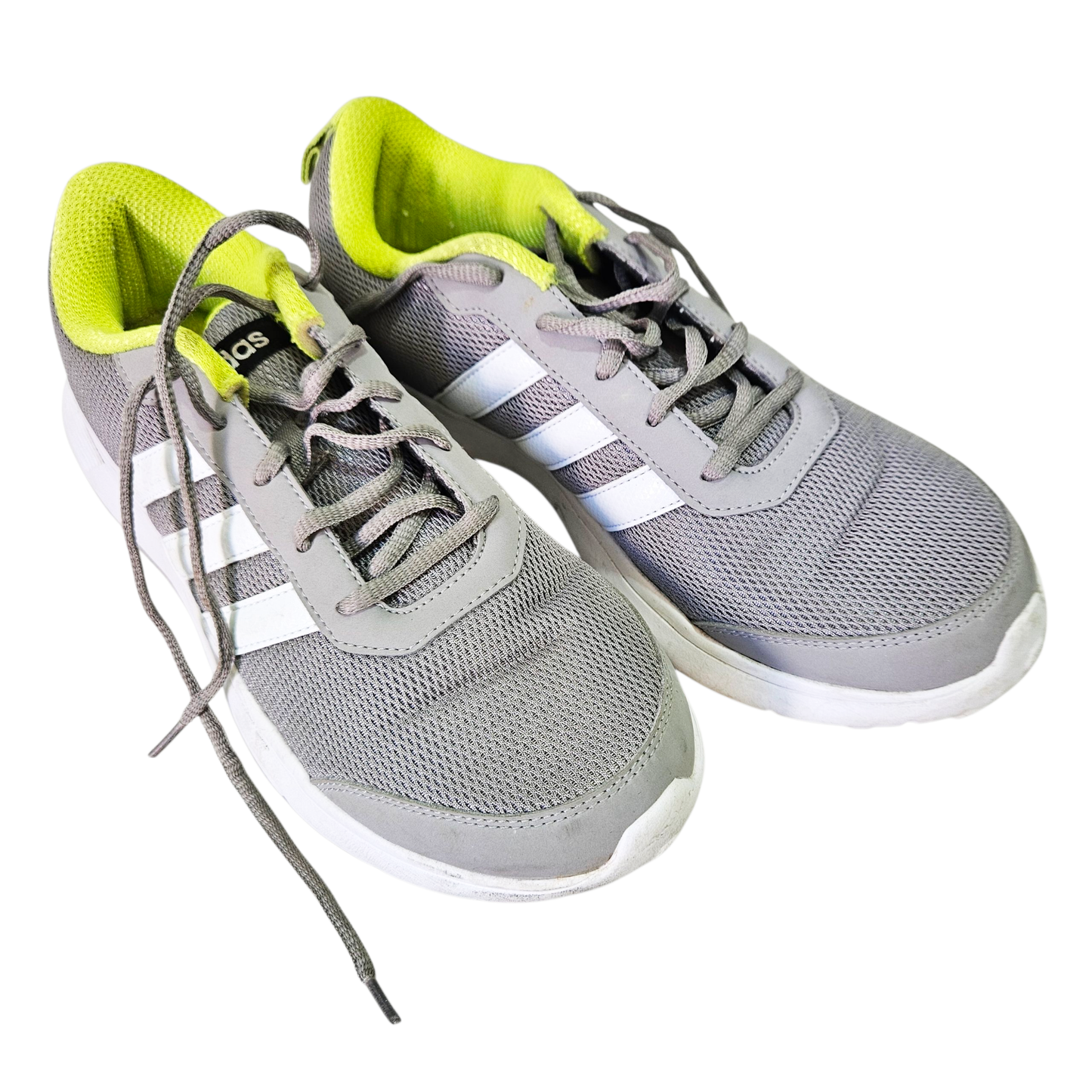 ADIDAS נעליים לאישה מידה 40.5