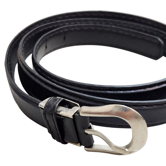 חגורה שחורה דקה