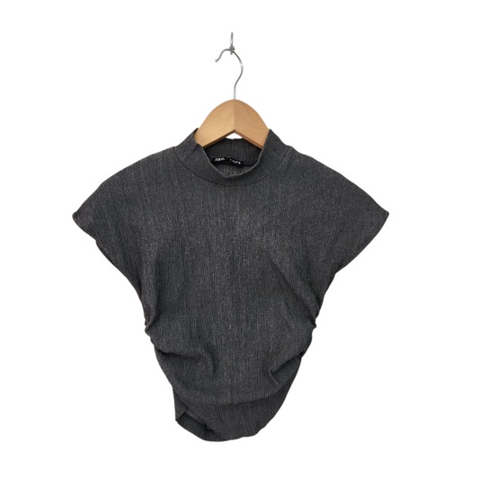 ZARA חולצה קצרה לאישה מידה S