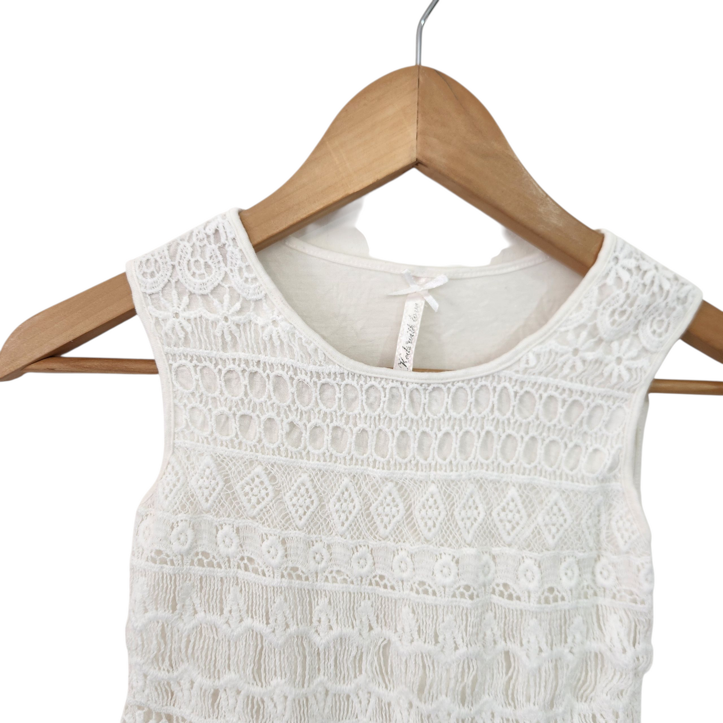 גופיה מעוצבת לילדות גיל 10