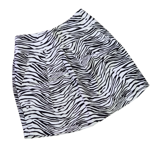 חצאית קצרה לאישה מידה 30-32