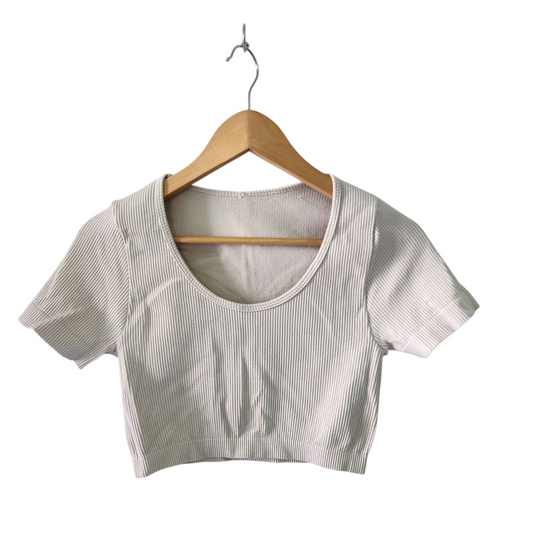 SEAMLESS חולצה קצרה לאישה מידה M