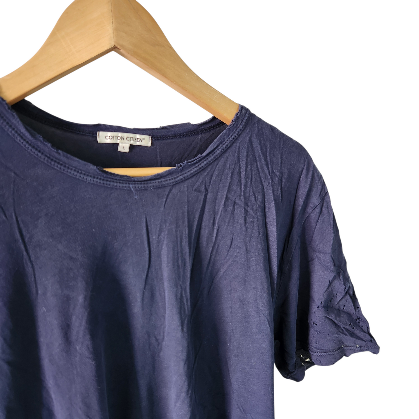 COTTON CITIZEN חולצה קצרה מעוצבת עם קרעים לגבר מידה L