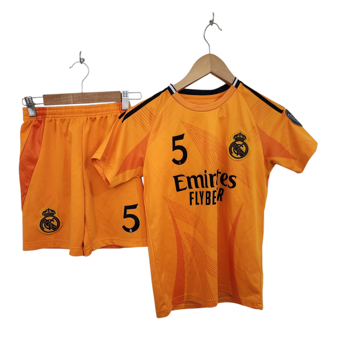 חליפת כדורגל לילדים גיל 14