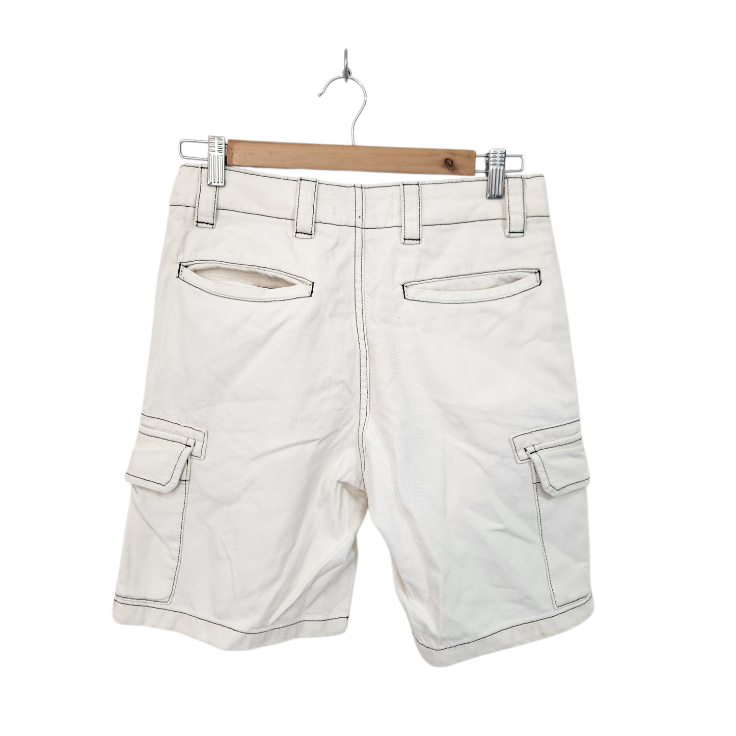 BERSHKA מכנסיים קצרים לגבר מידה 28